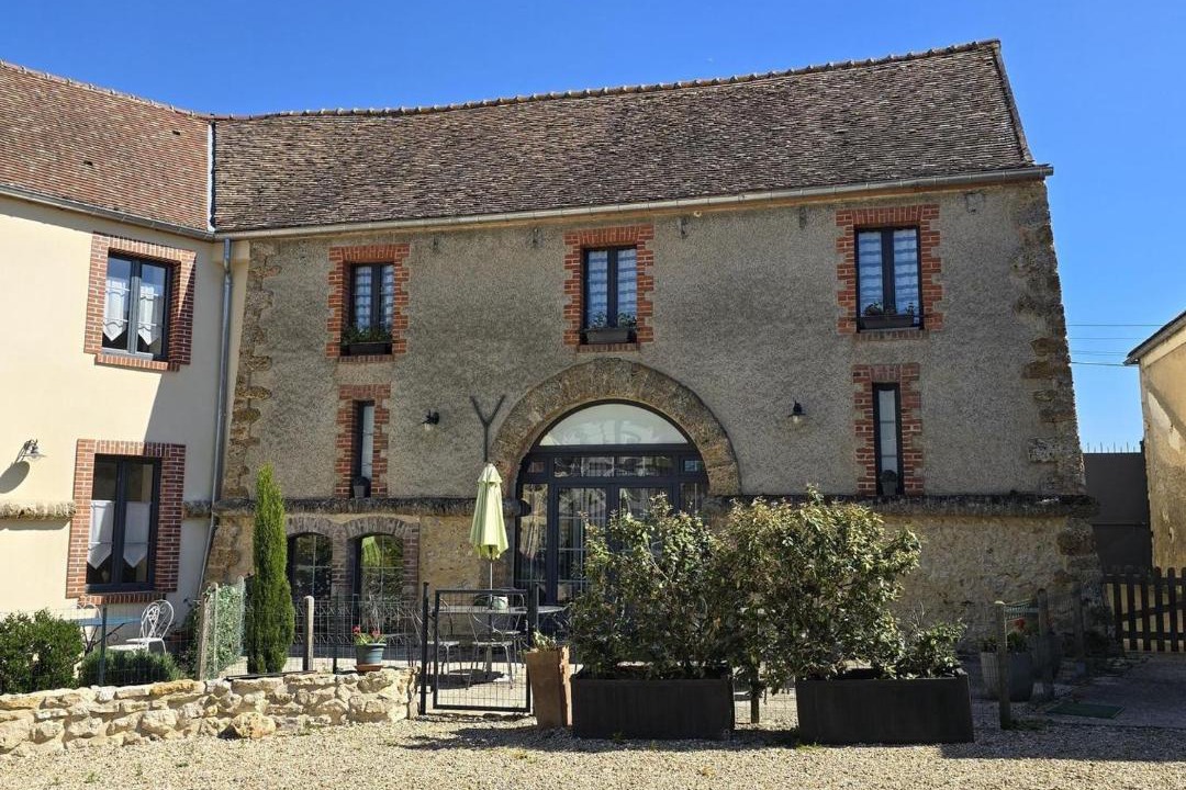 Photo of Others in Mareil-le-Guyon