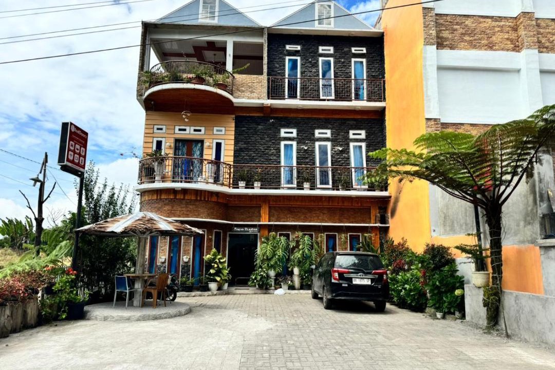 Photo of Others in Berastagi
