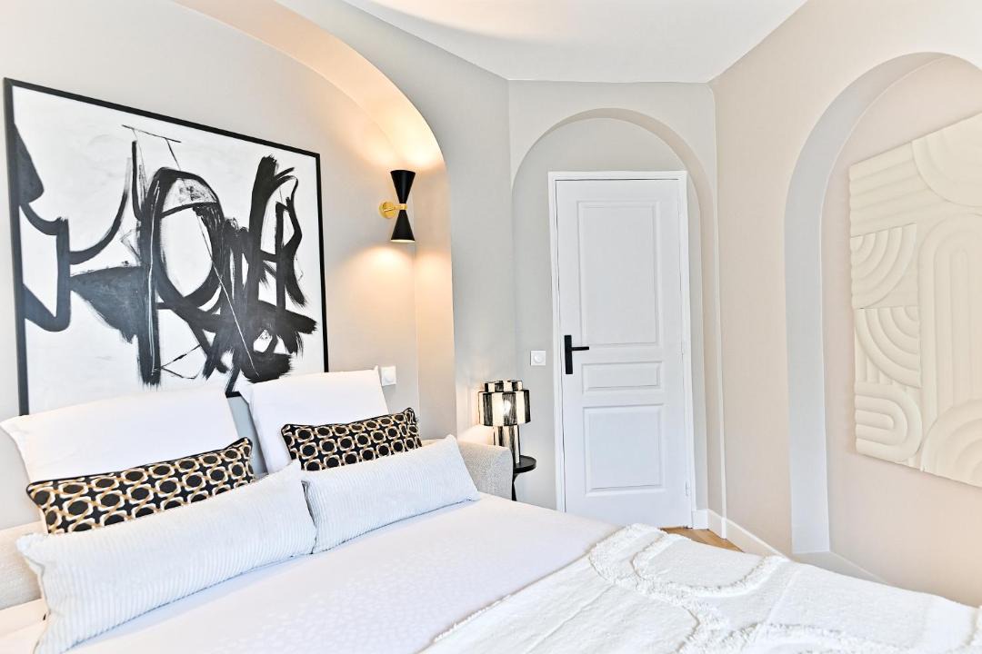 Photo of Bedroom in Porte-Dauphine