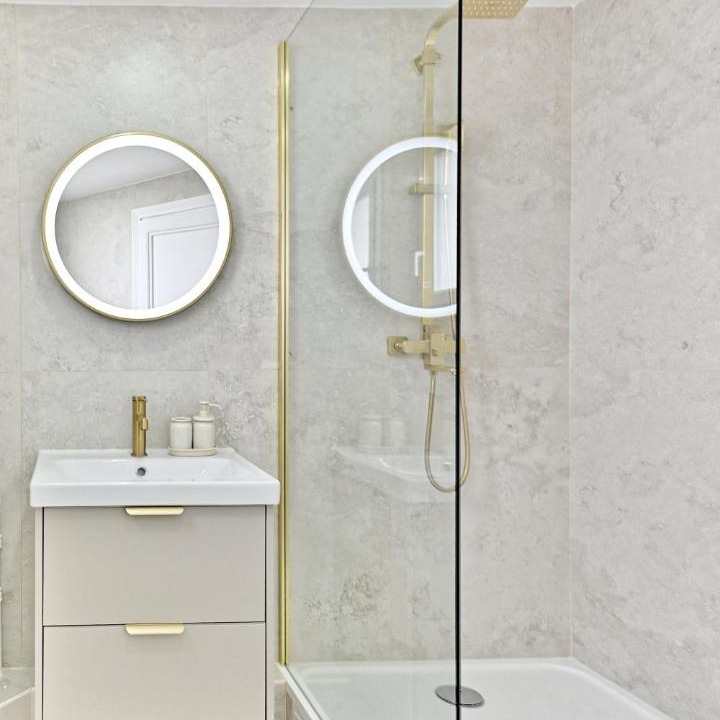 Photo of Bathroom in Porte-Dauphine