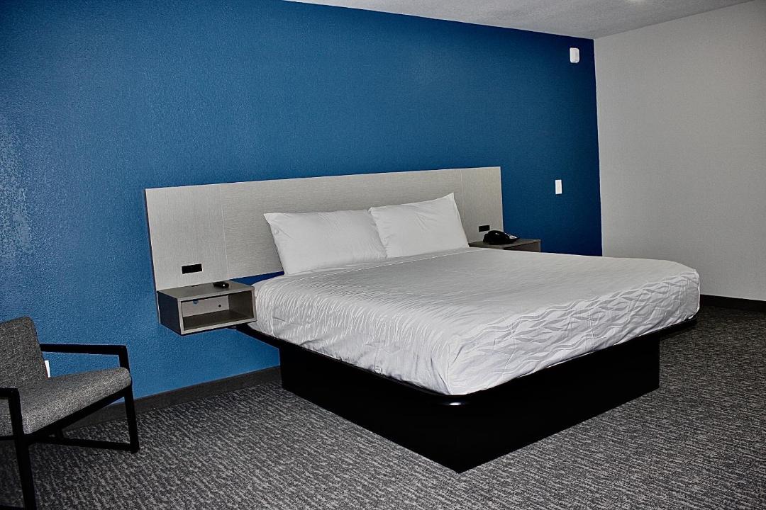 Photo of Bedroom in Millersville
