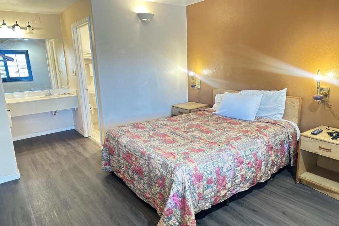 Photo of Bedroom in Watsonville