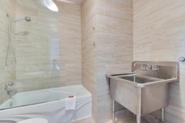 Photo of Bathroom in Little Italy
