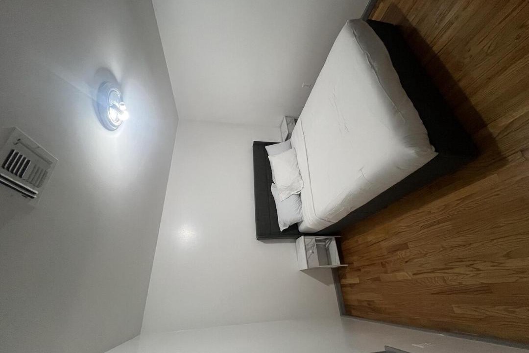 Photo of Bedroom in Communipaw