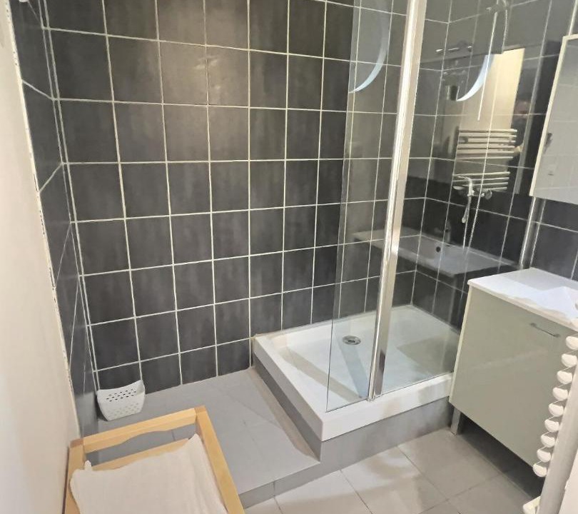 Photo of Bathroom in Chalons-en-Champagne