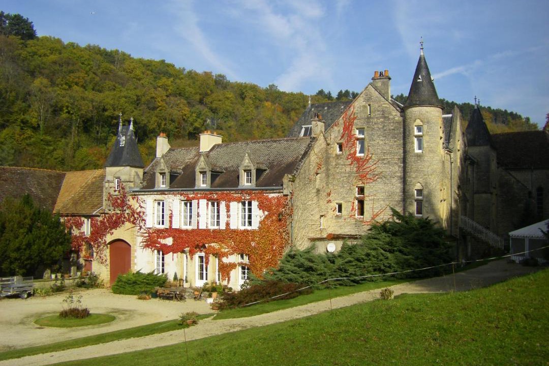 Photo of Buildings in Daix