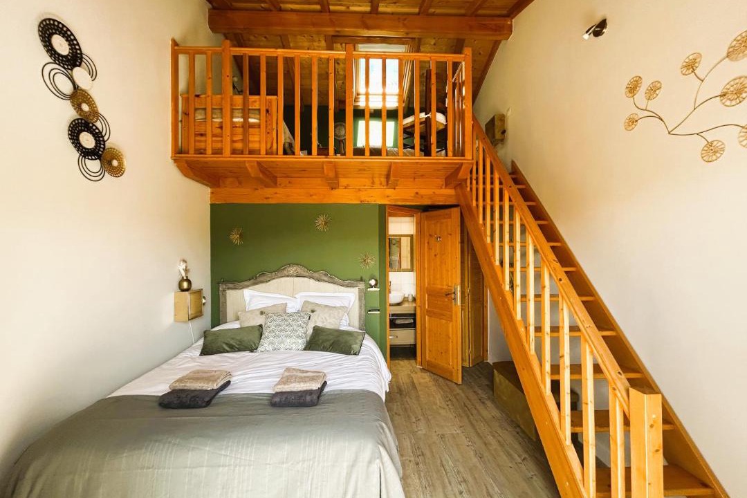 Photo of Bedroom in Theize