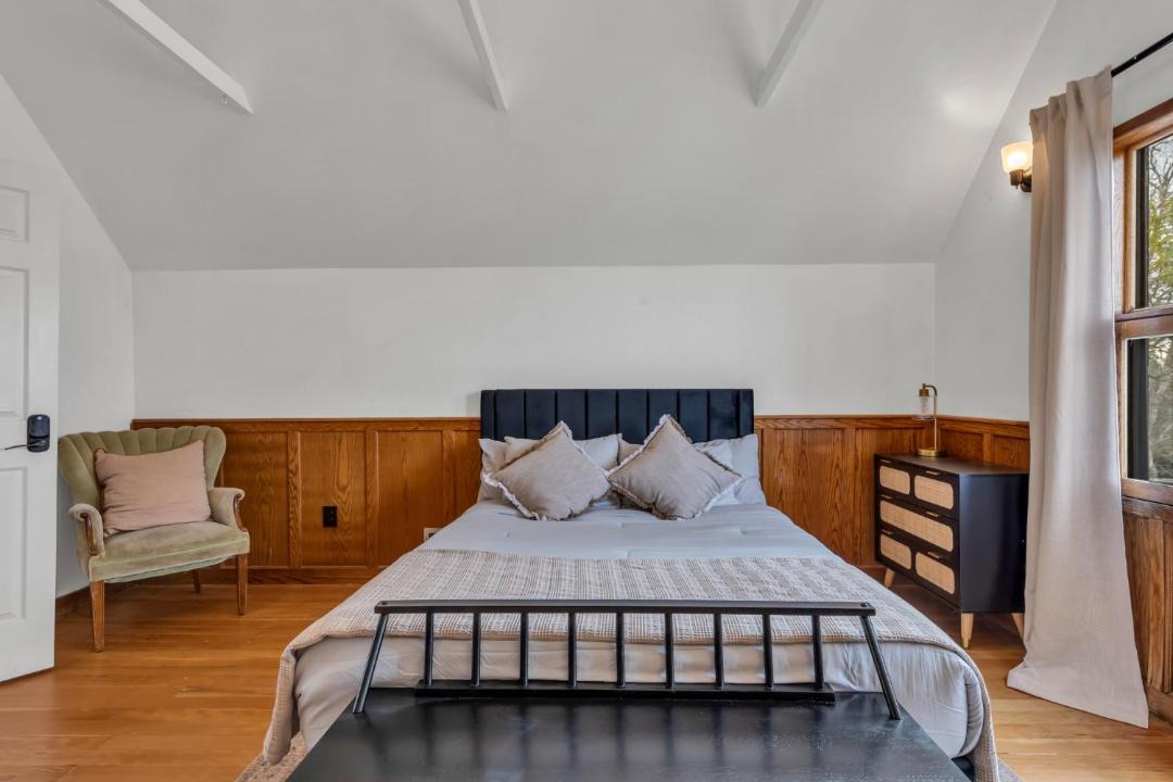 Photo of Bedroom in Fair Oaks