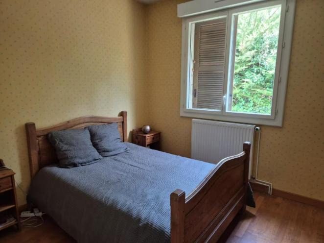 Photo of Bedroom in Chateau-du-Loir