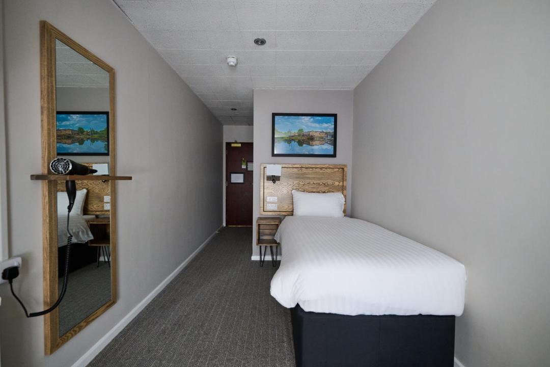 Photo of Bedroom in Exeter