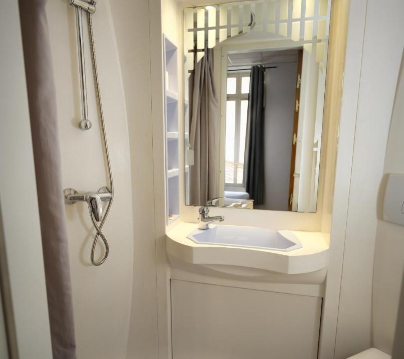 Photo of Bathroom in Valence