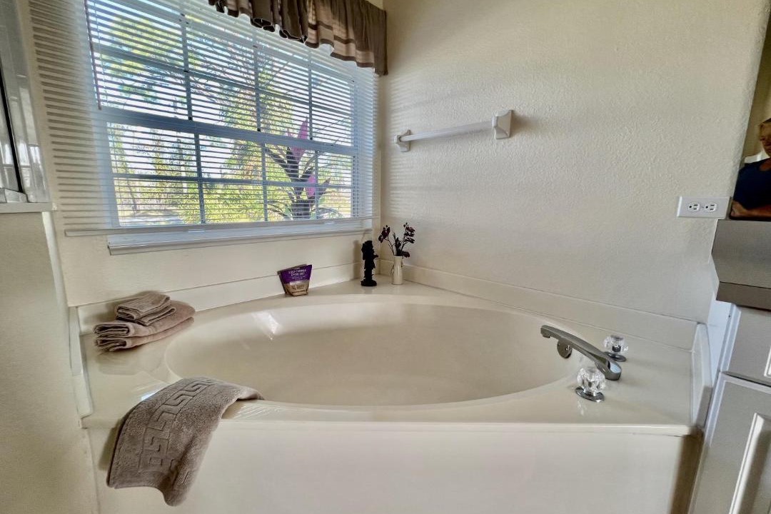 Photo of Bathroom in Long Meadow