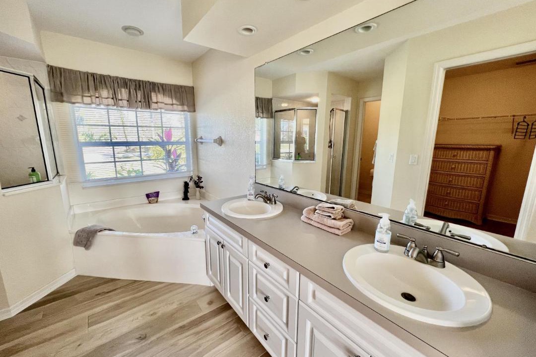 Photo of Bathroom in Long Meadow
