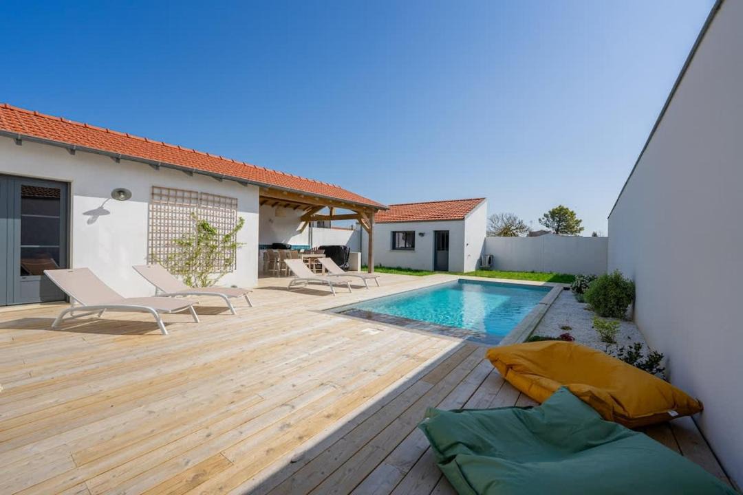 Photo of Others in Quartier des Boucholeurs