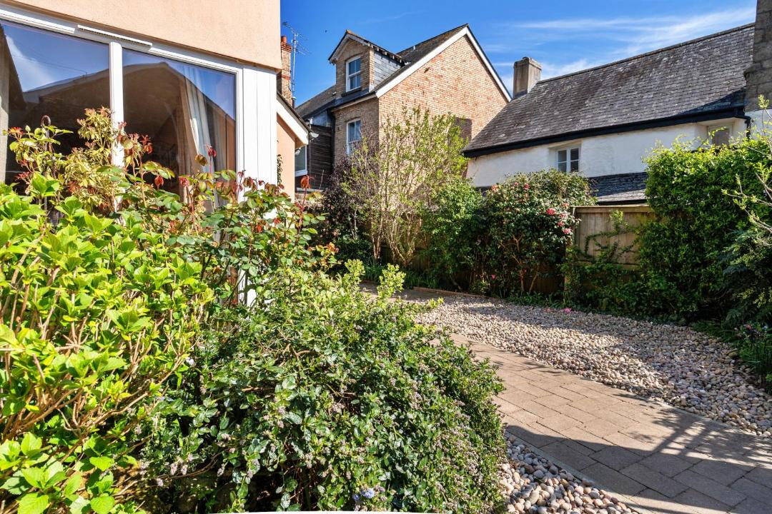 Photo of Others in Bovey Tracey