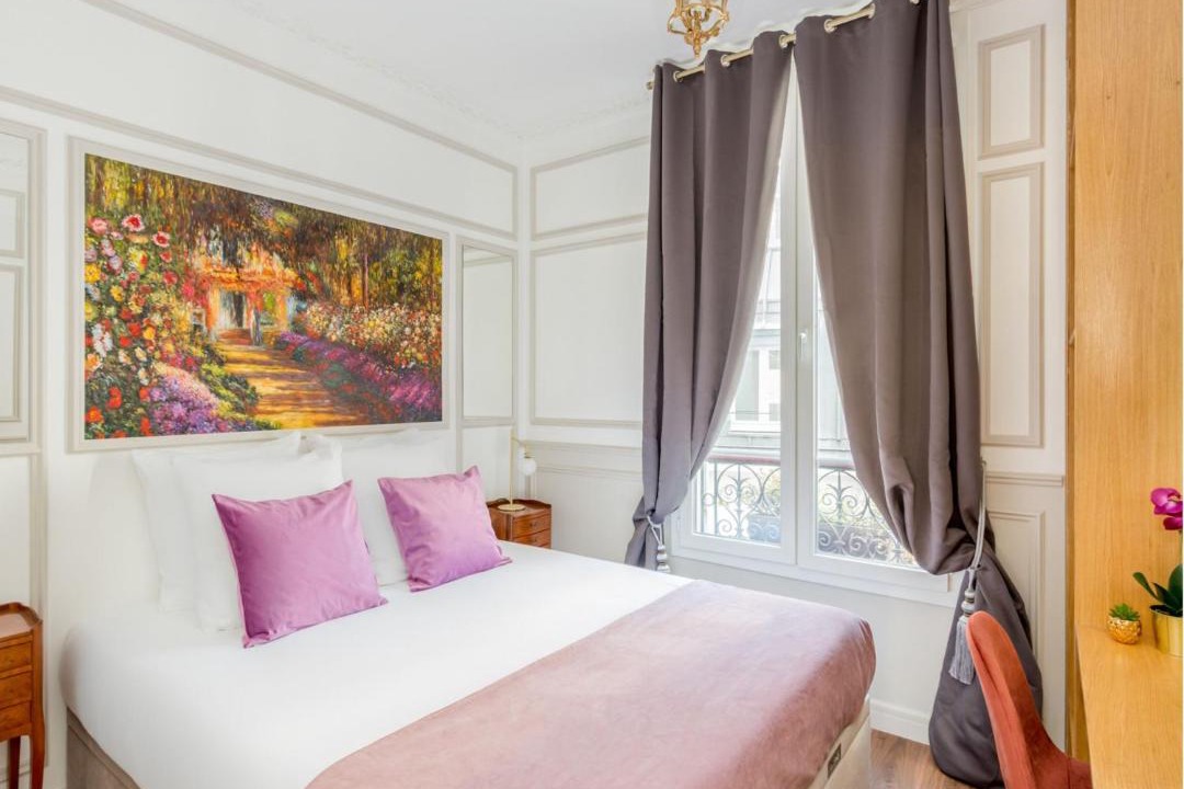 Photo of Bedroom in Gaillon