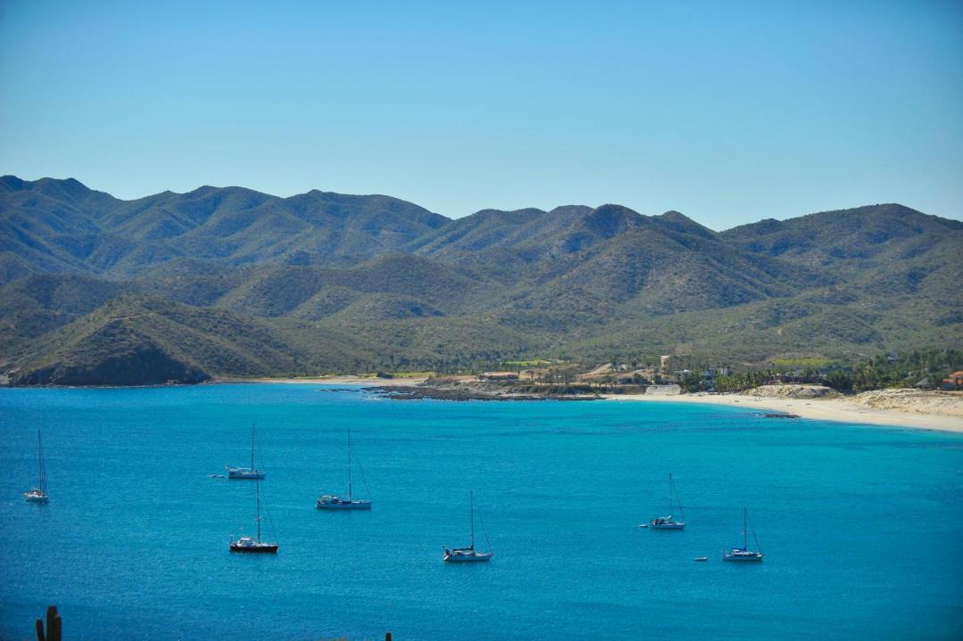 Photo of Others in Ensenada Los Muertos