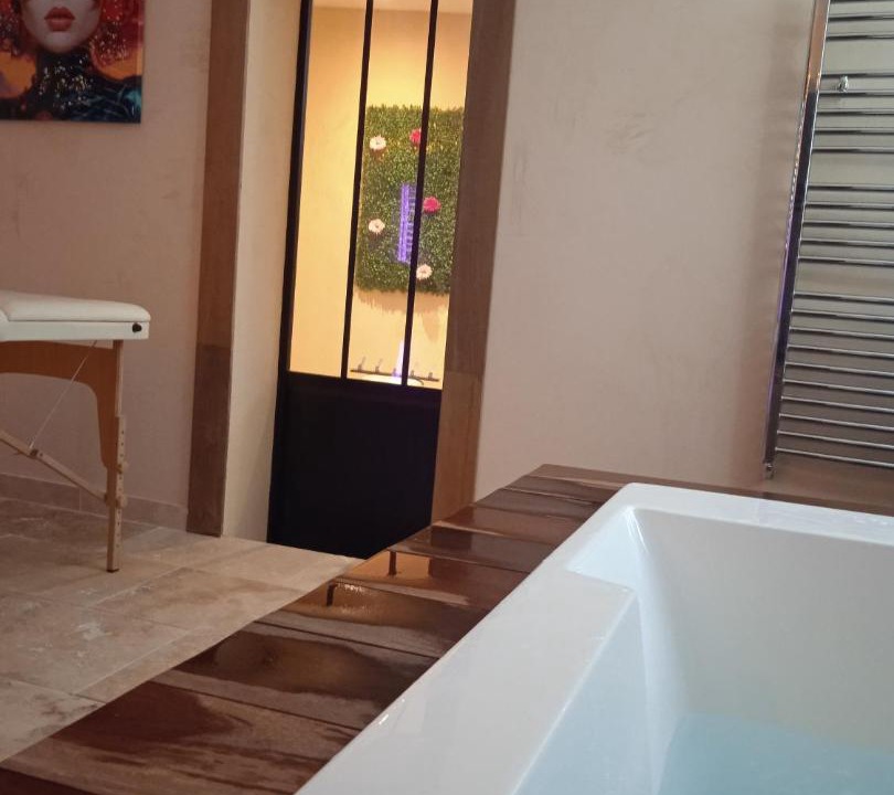 Photo of Others in Quelmes