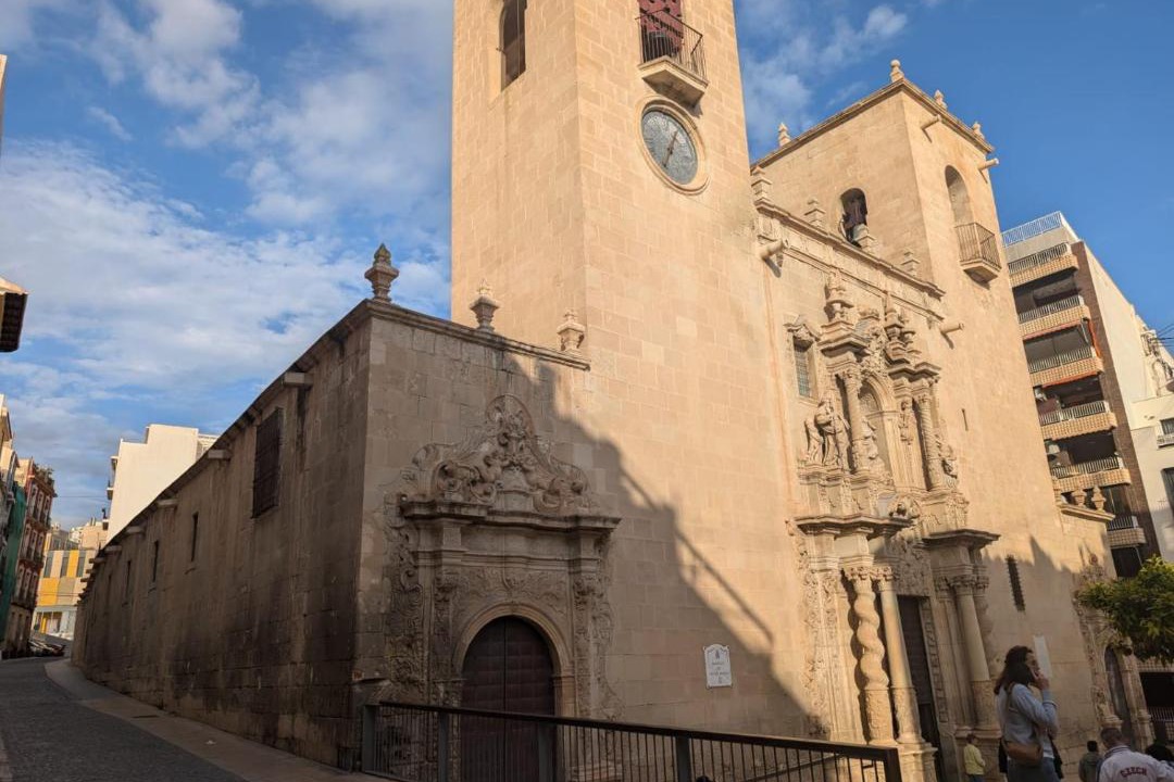 Photo of Buildings in Barri Vell - Santa Creu