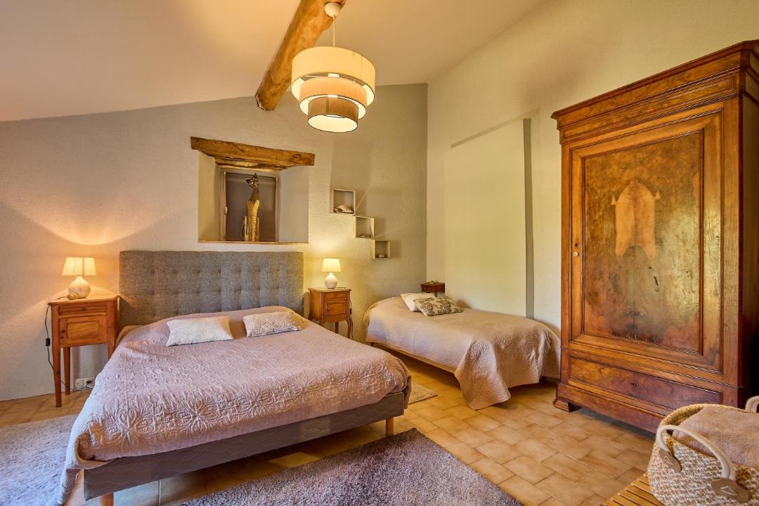 Photo of Bedroom in Thenac