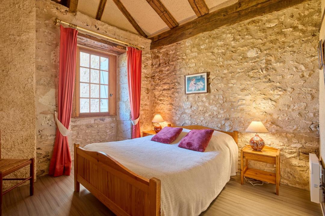 Photo of Bedroom in Thenac