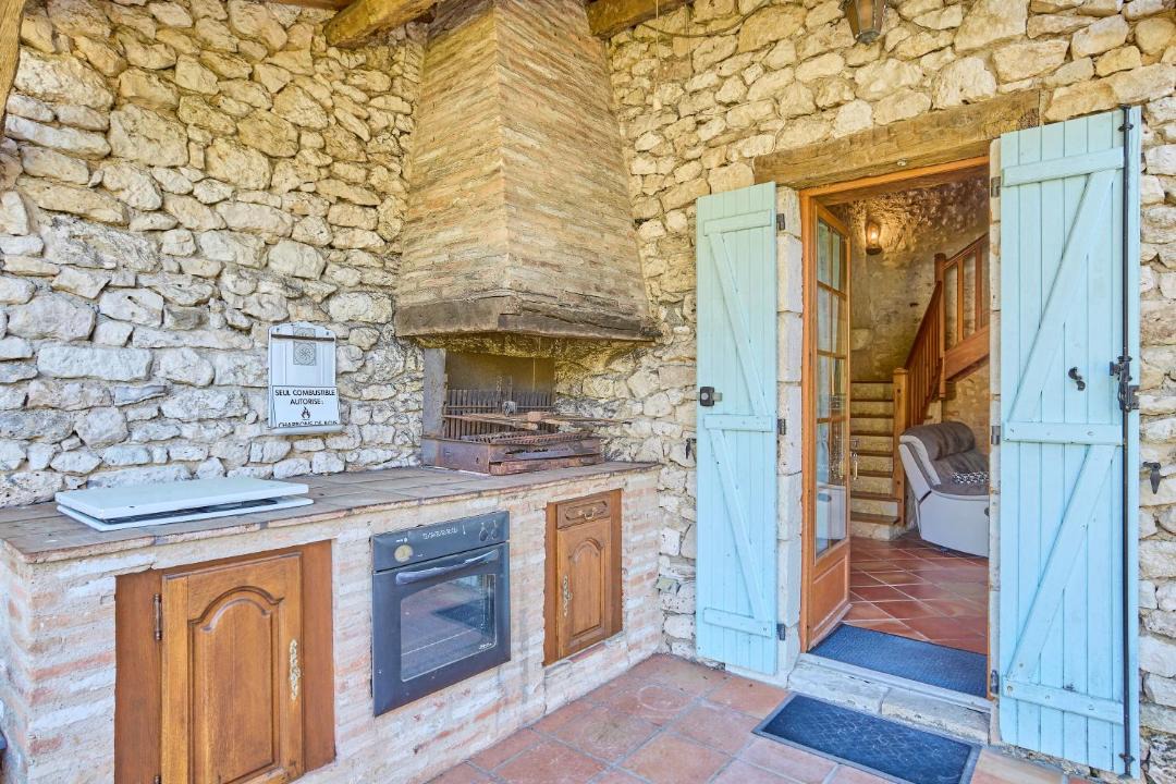 Photo of Kitchen in Thenac