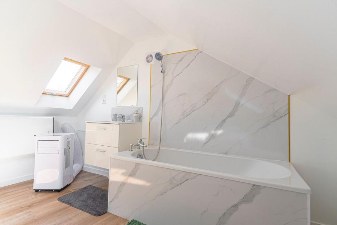 Photo of Others in Cote Ouest Ormeaux