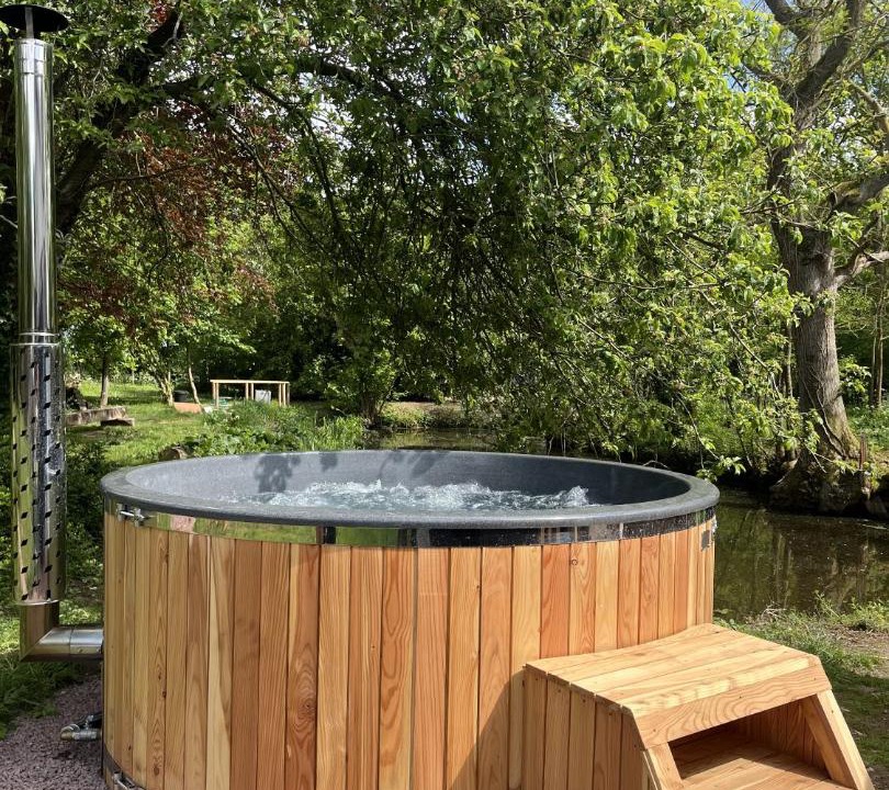 Photo of Others in Eye