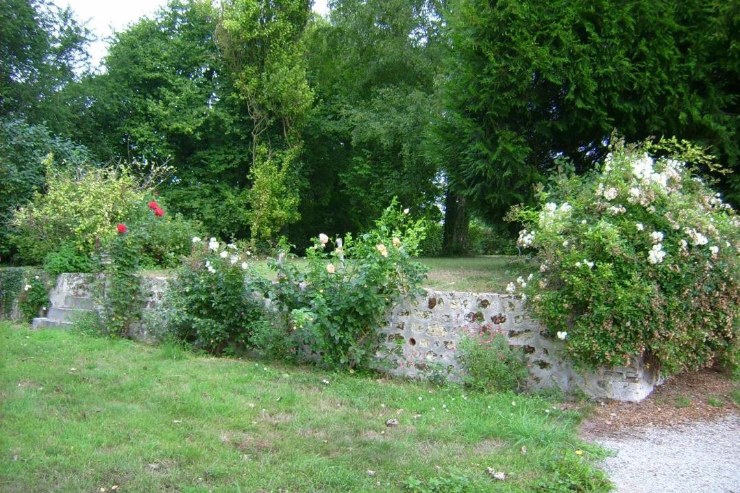 Photo of Others in Le Pin-la-Garenne