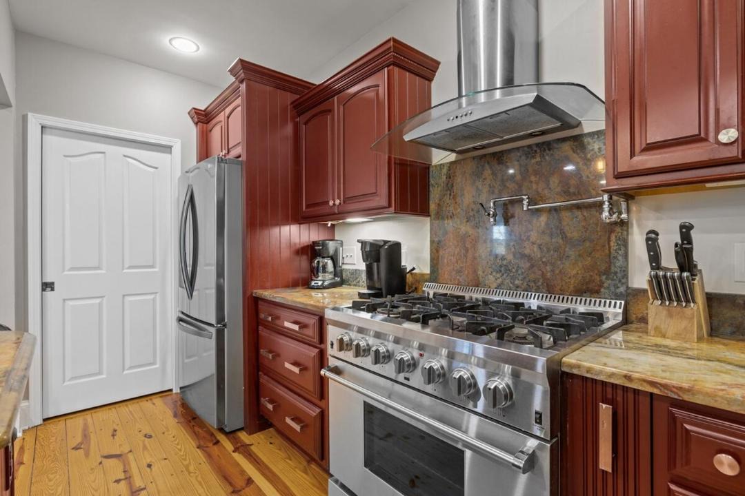 Photo of Kitchen in Sealevel