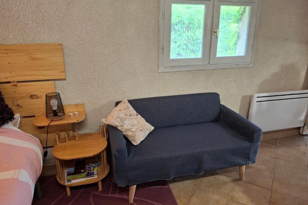 Photo of Others in Hinx