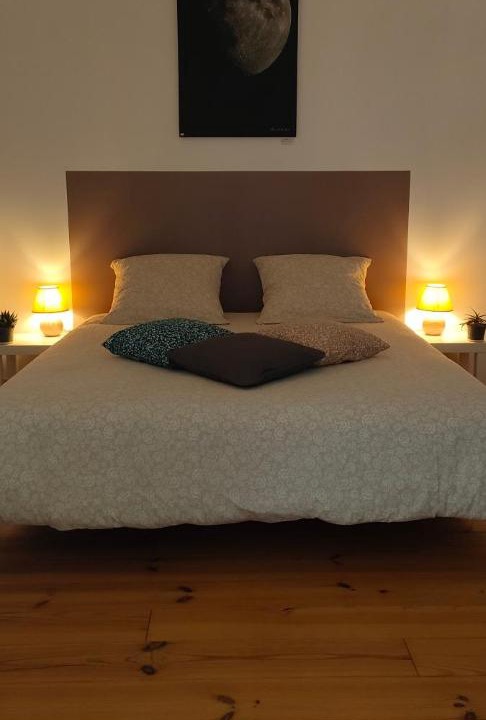 Photo of Bedroom in Pertheville-Ners