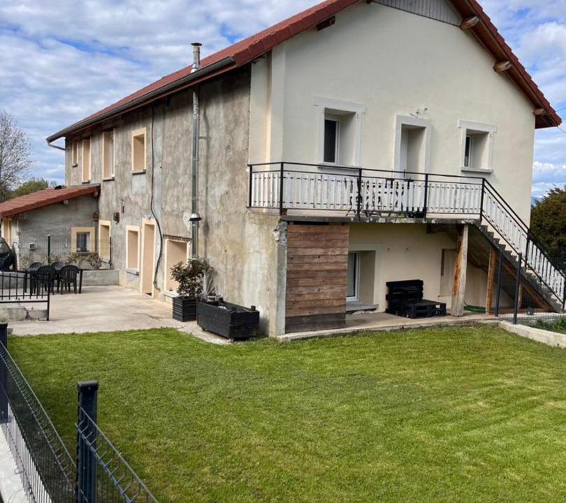 Photo of Others in Velanne