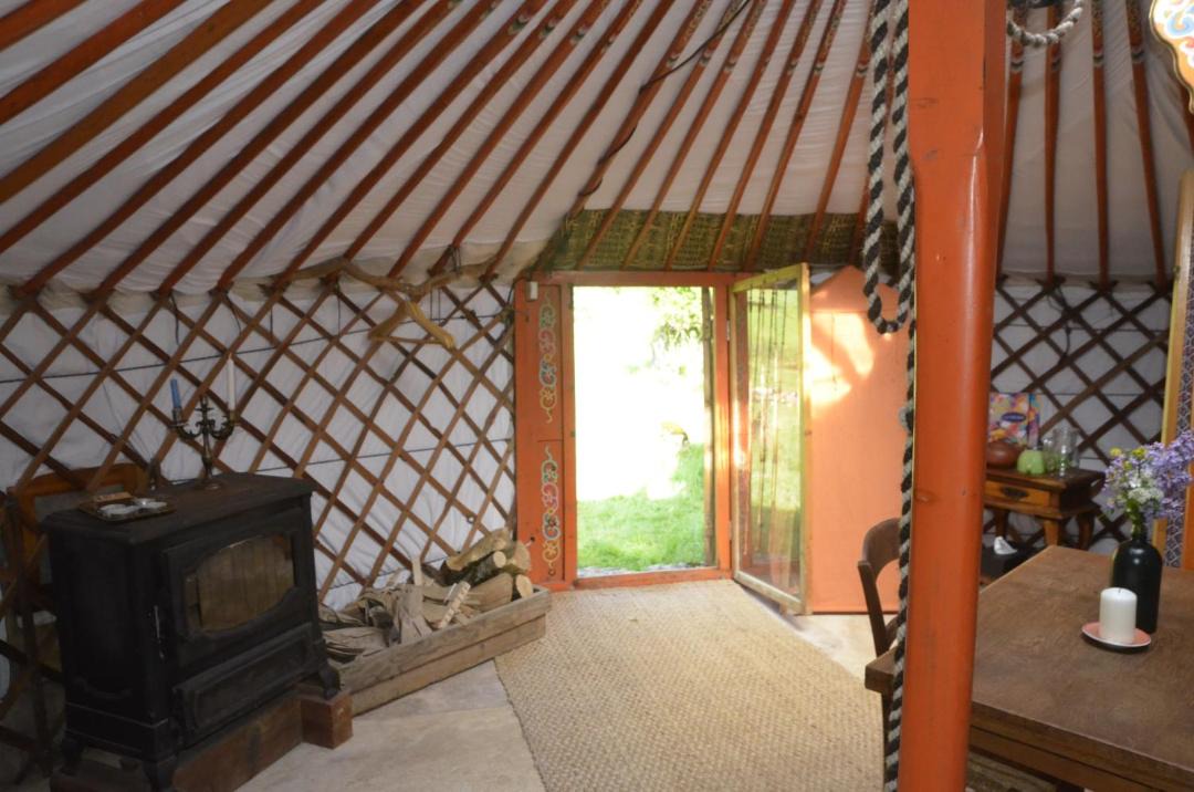 Photo of Others in Sost