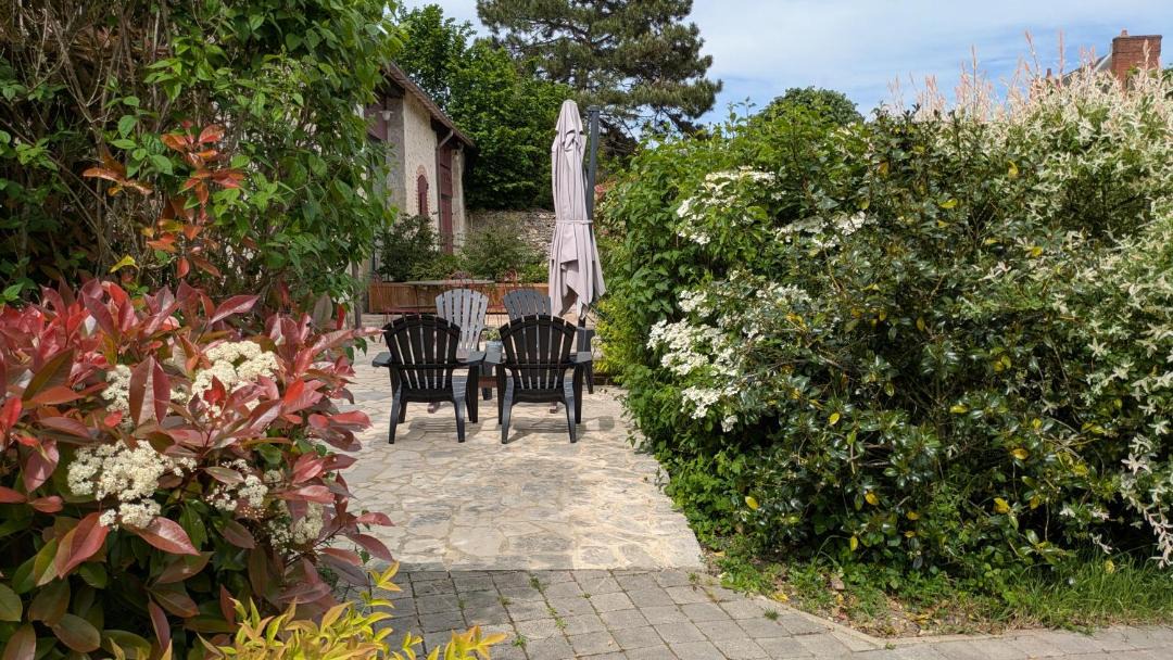 Photo of Others in Mesland