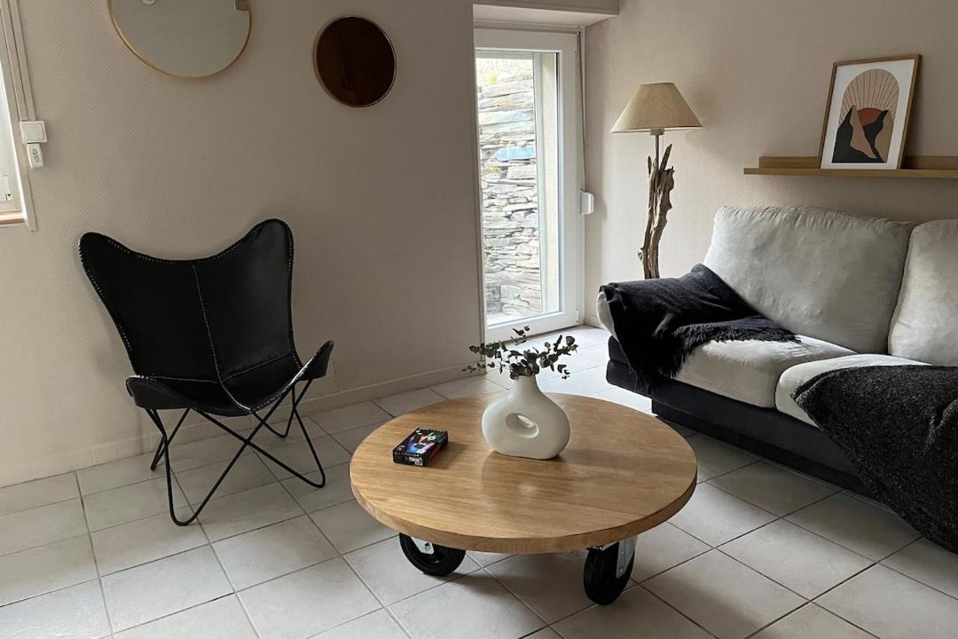 Photo of Livingroom in Fumay