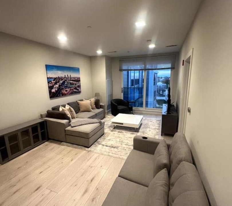 Photo of Livingroom in Revere