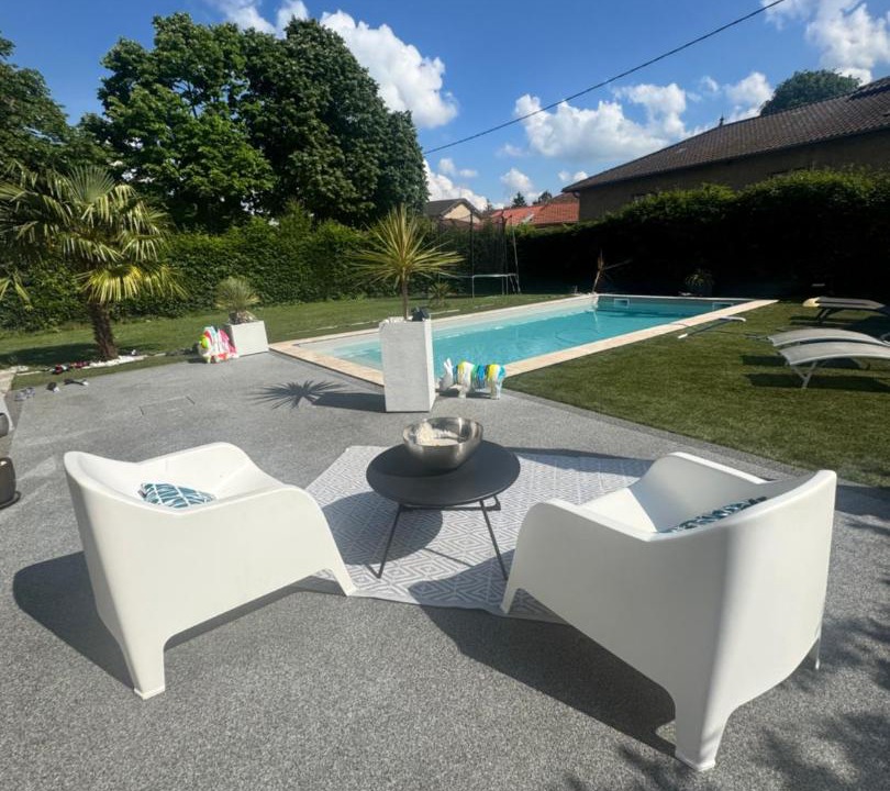 Photo of Others in Neuville-les-Dames