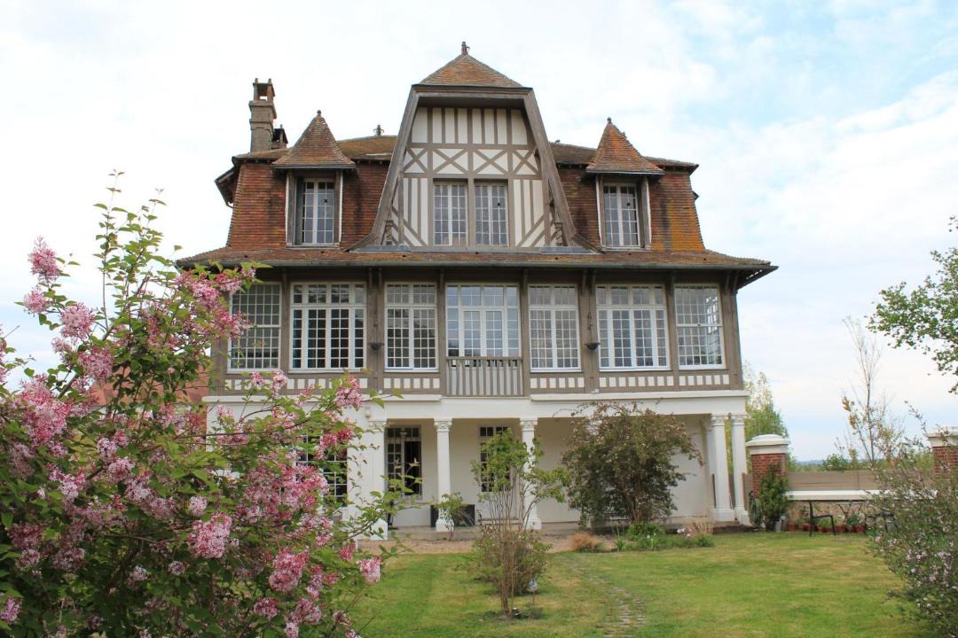 Photo of Others in La Riviere-Saint-Sauveur