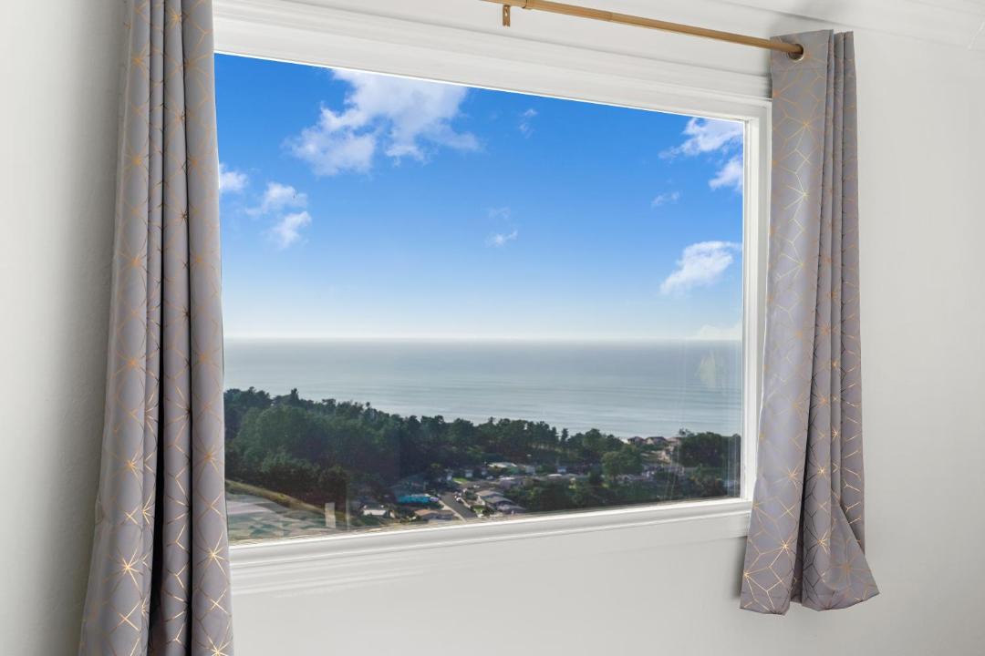 Photo of Others in Pacifica