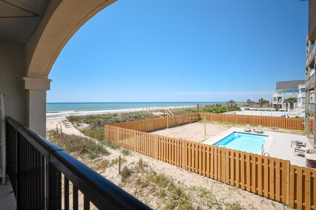 Photo of Patio Balcony in North Topsail Beach
