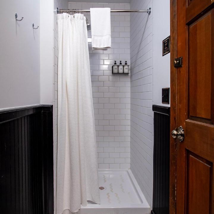 Photo of Bathroom in Packwood