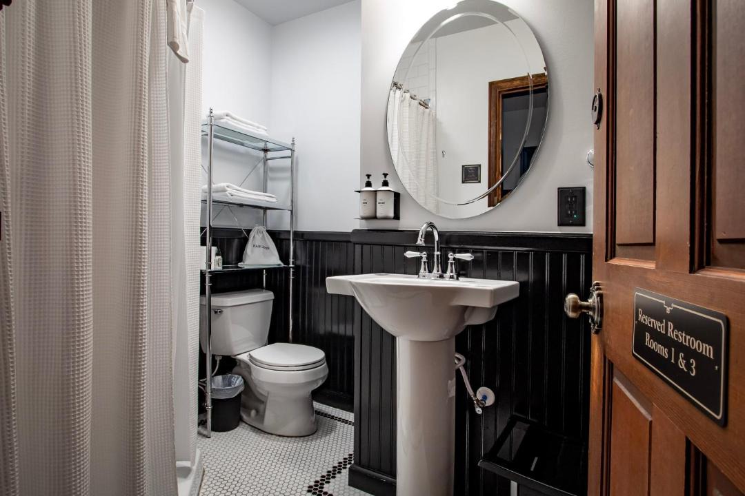 Photo of Bathroom in Packwood