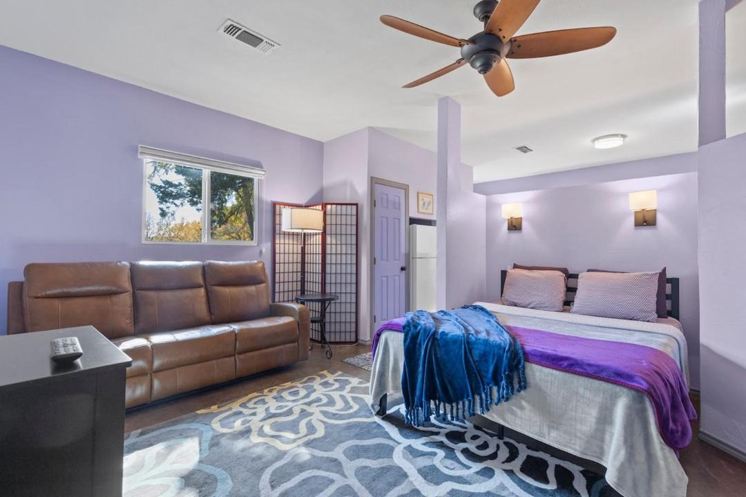 Photo of Bedroom in Glen Rose