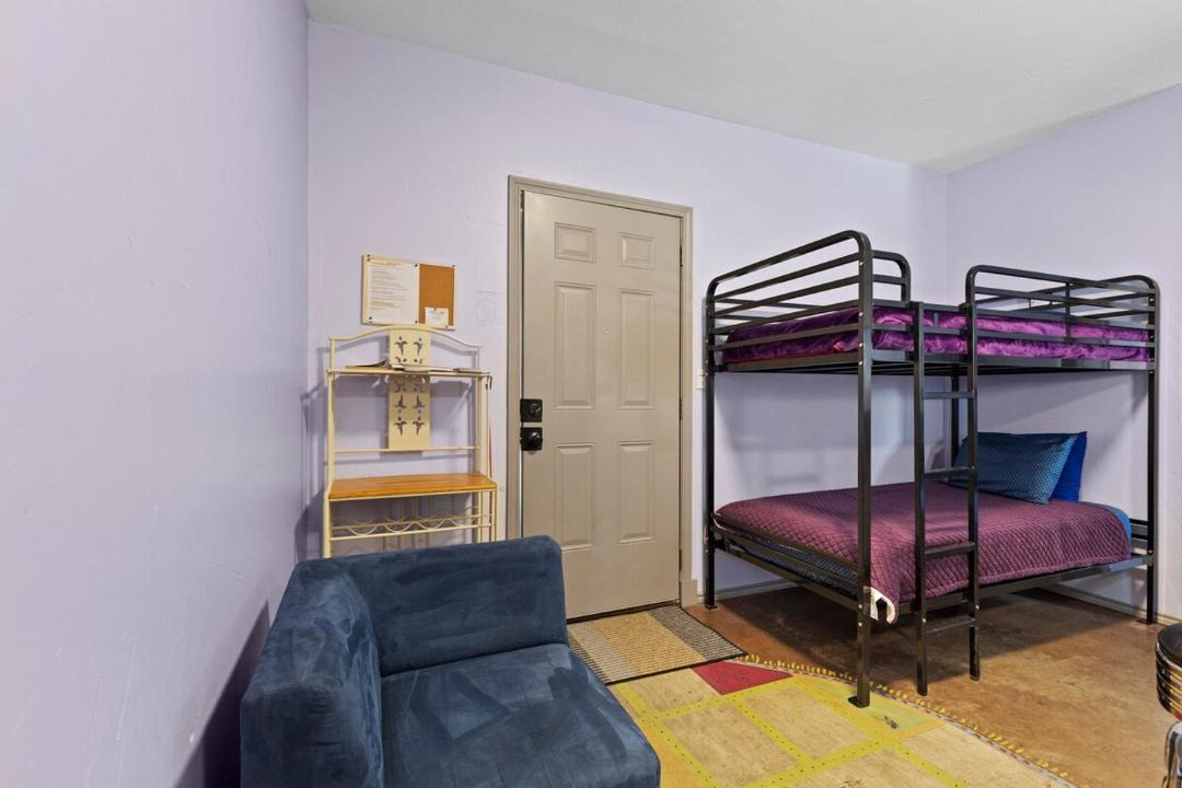 Photo of Bedroom in Glen Rose