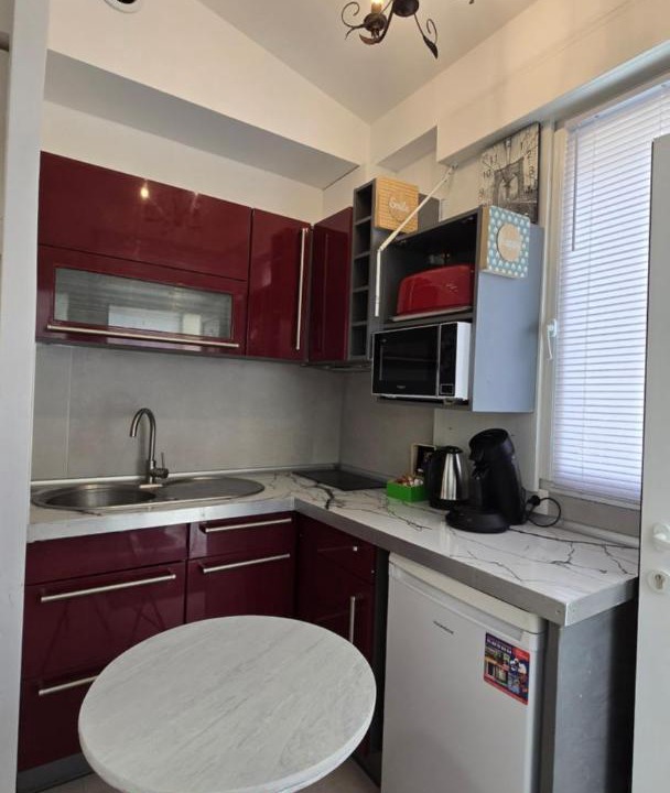 Photo of Kitchen in Quartier de la Folie-Mericourt
