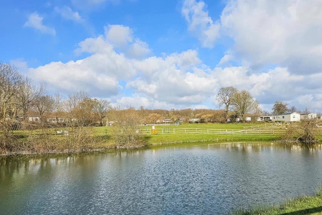 Photo of Others in Litteau