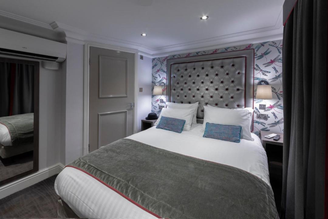 Photo of Bedroom in Warwick