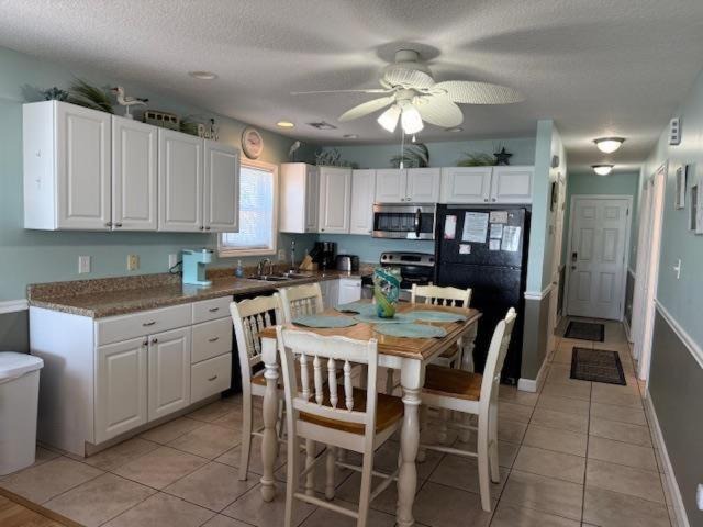 Photo of Kitchen in Surfside Beach
