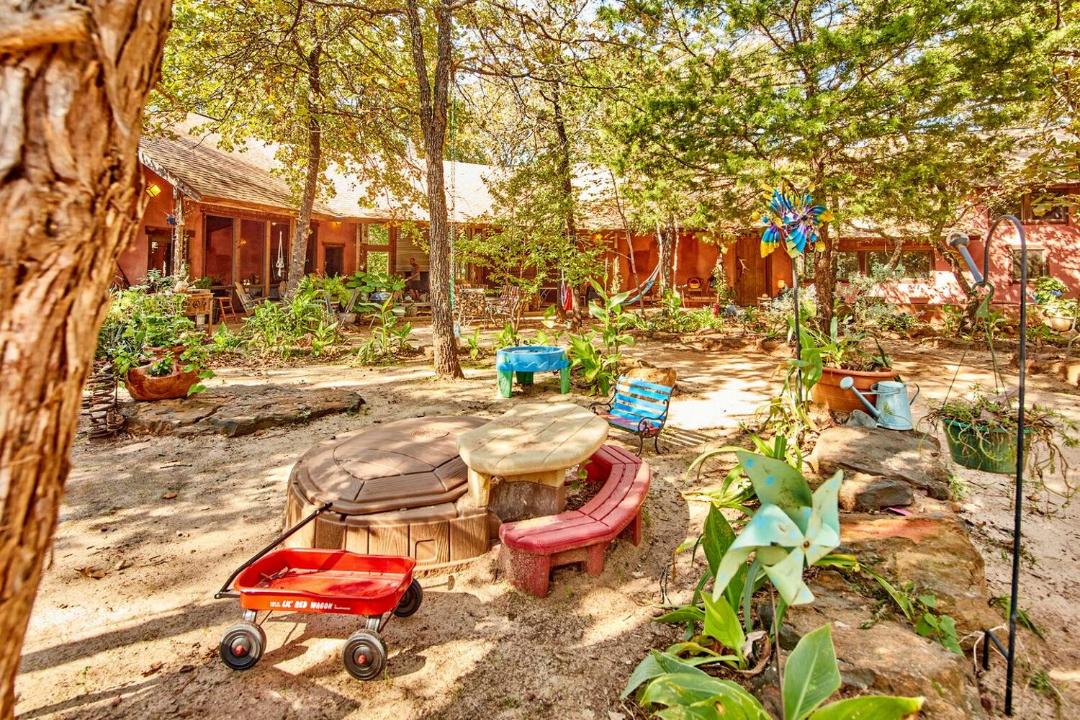 Photo of Others in Van Zandt County